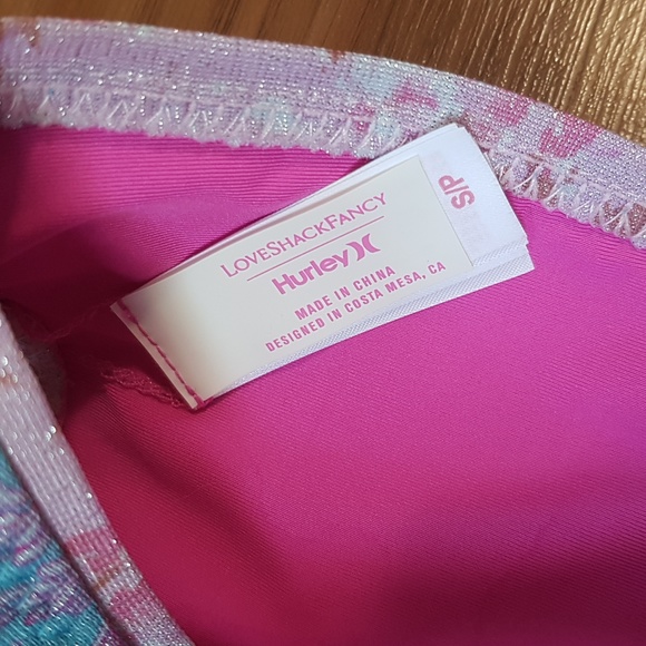 🧜‍♀️🌺 Loveshackfancy x Hurley Mermaid Swimsuit - Picture 3 of 4